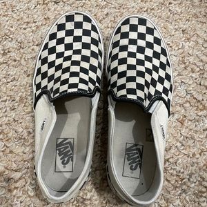 Women’s Checkered slip on vans